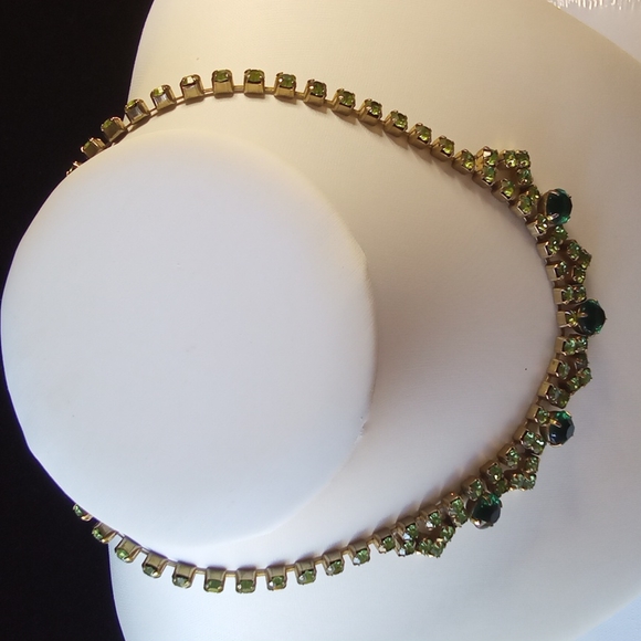 Vintage Peridot Green Juliana Necklace In Gold - Picture 7 of 9